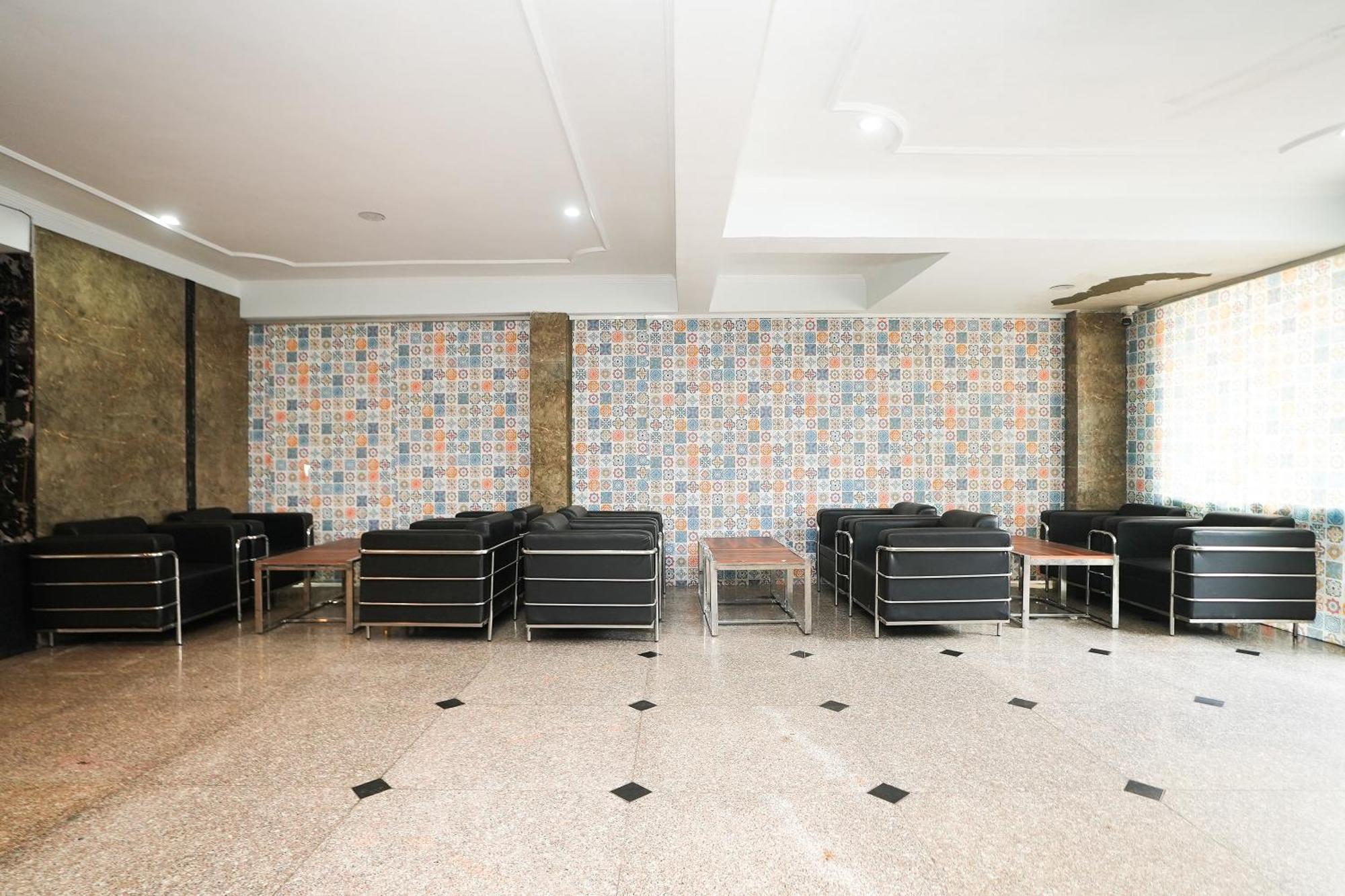 Tanvi Premium Residency Near Artemis Hospital, Gurugram Hotel Gurgaon Ngoại thất bức ảnh